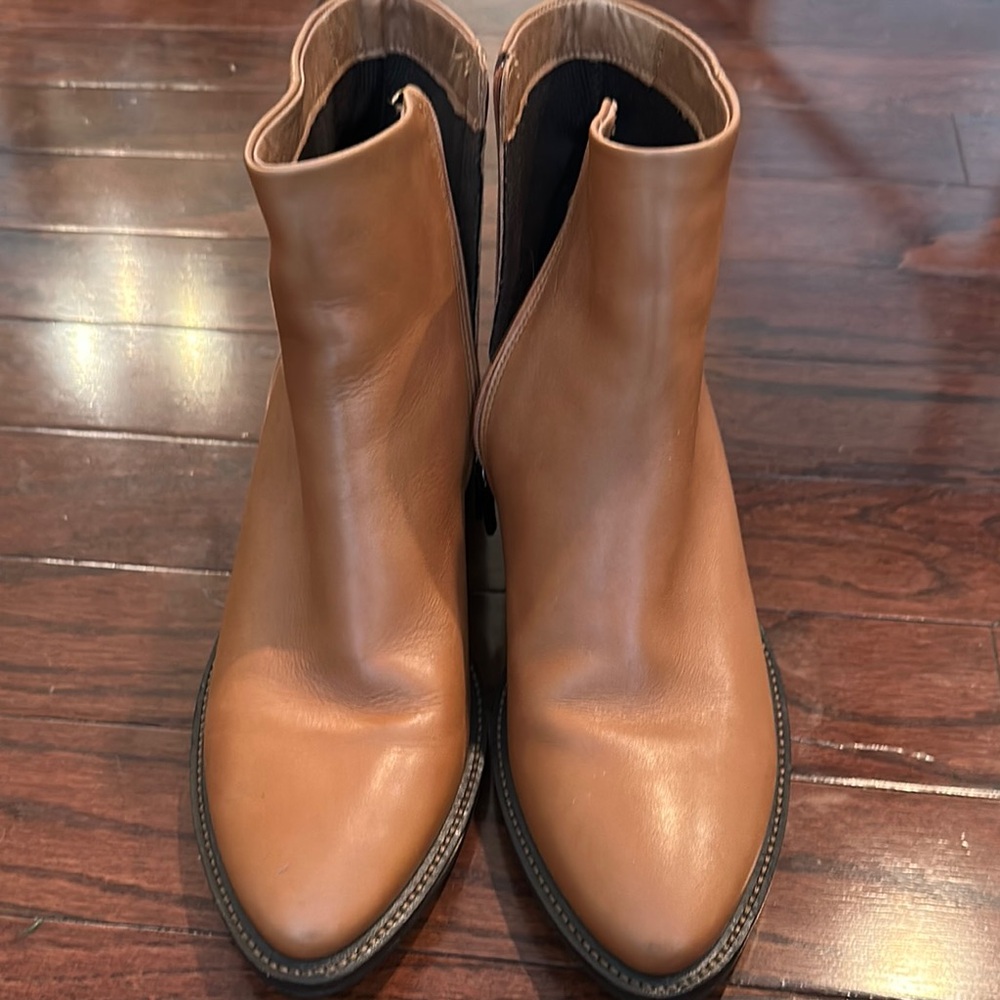 Women’s brown Leather Ankle Boots